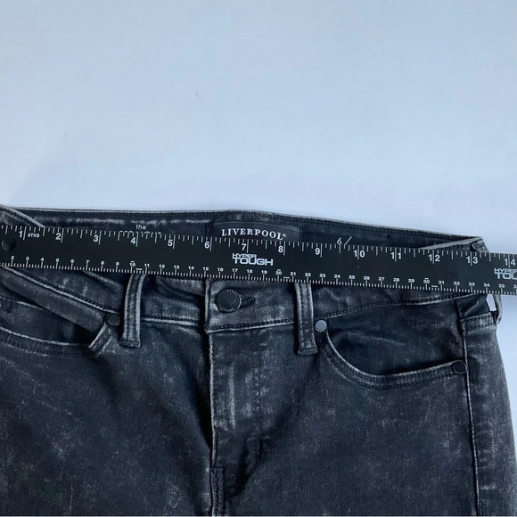 Liverpool The Straight Jeans 6/28 Black Acid Wash Raw Hem Grunge Streetwear - Picture 6 of 14